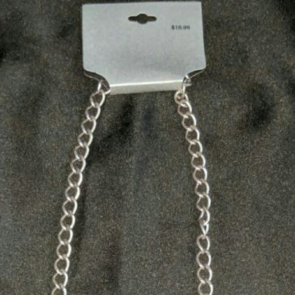 NEW Blush Ribbon & Pearl Necklace - Picture 3 of 3